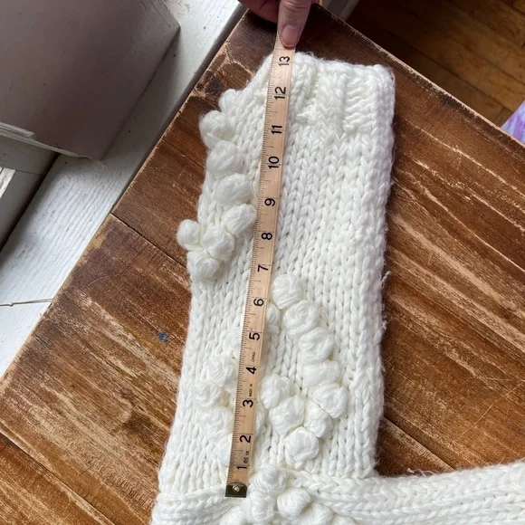 Chicwish Handmade Chunky Sweater with Hearts Size Large - Picture 10 of 15